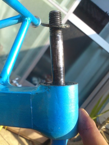 Bent pivot axle.jpg