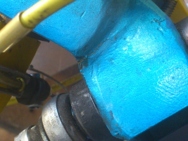 Cracked frontpart.jpg